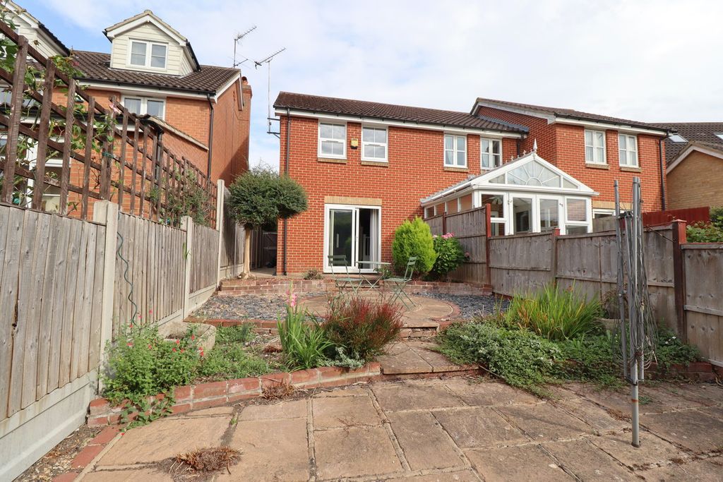 Property photo 3 of 15