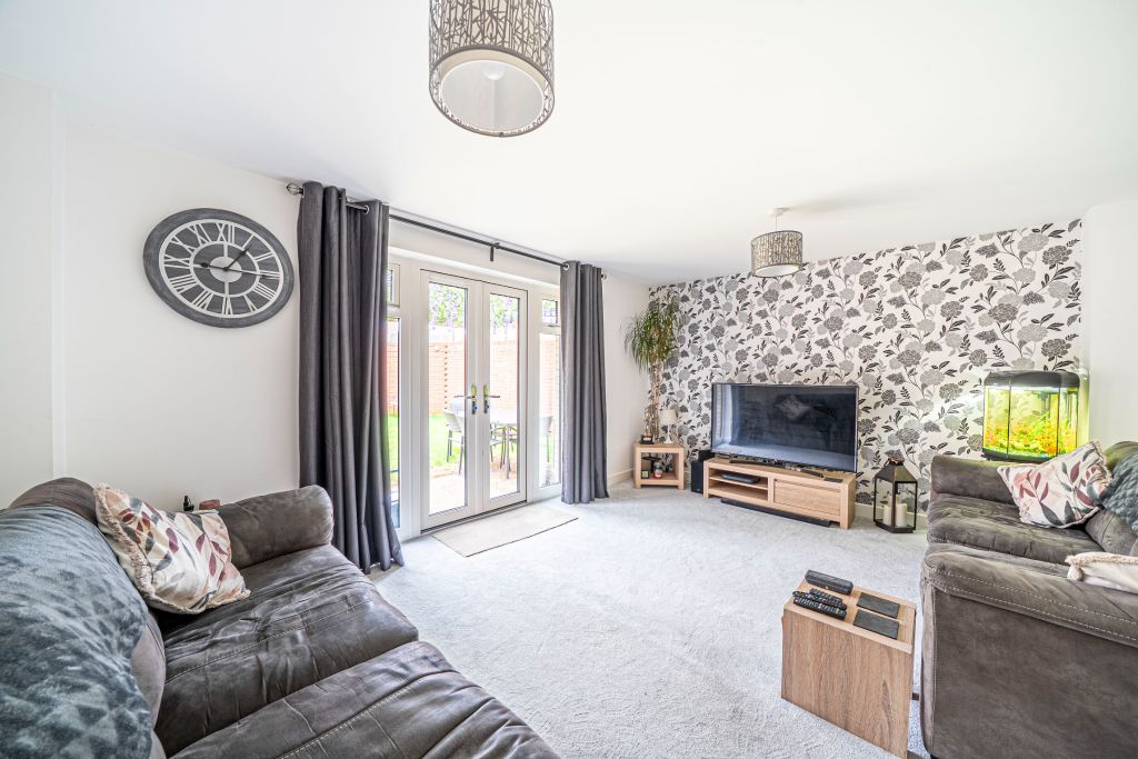 Property photo 3 of 20