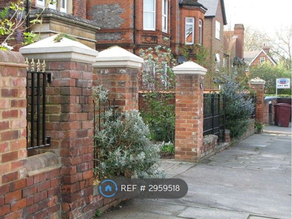 Property photo 2 of 7