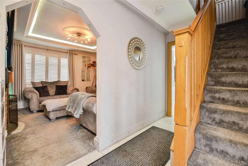 Property photo 2 of 21 Picture No. 02