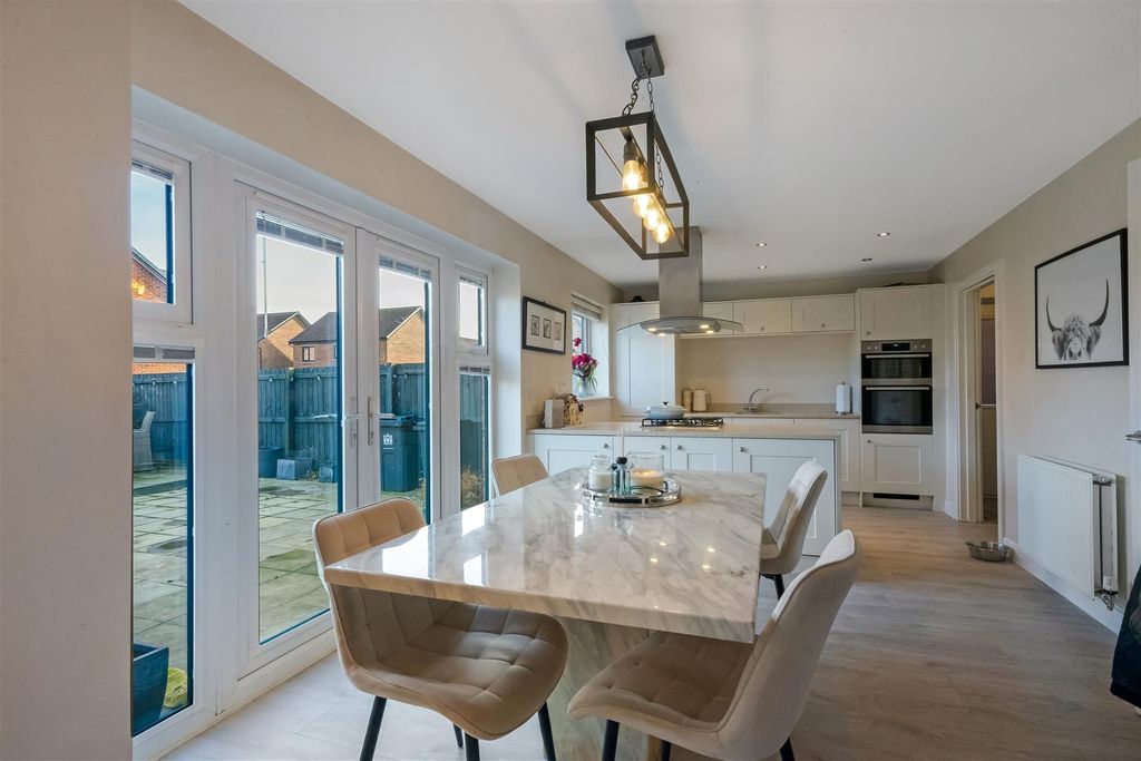 Property photo 2 of 29 Dsc02654.Jpg