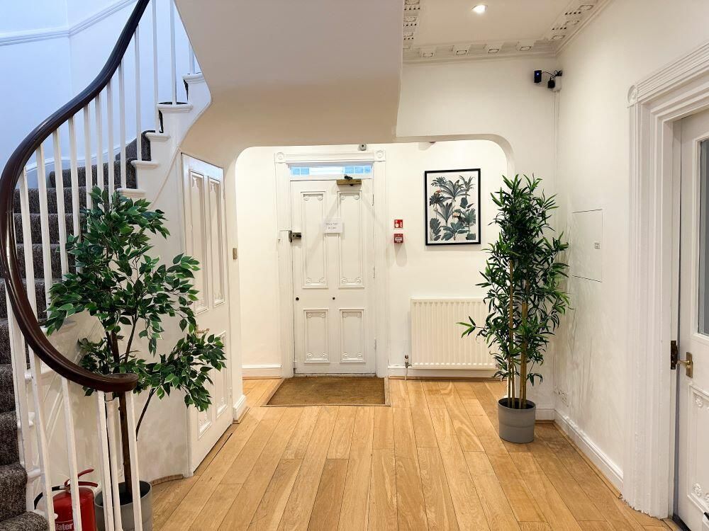 Property photo 3 of 8 Photo 4