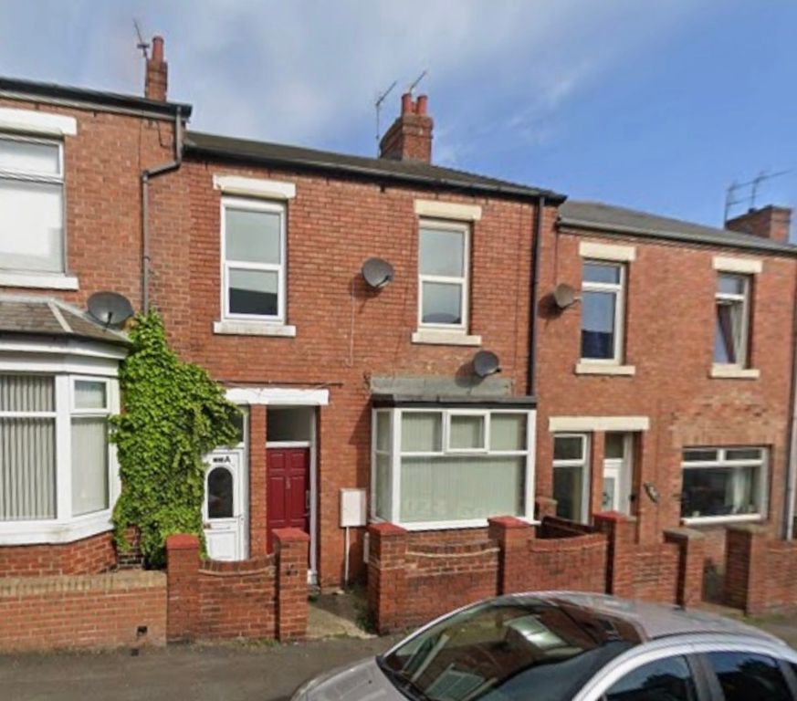 Property photo 1 of 4