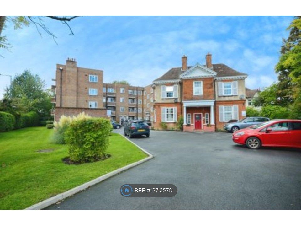 Property photo 1 of 8 Thurlby Close