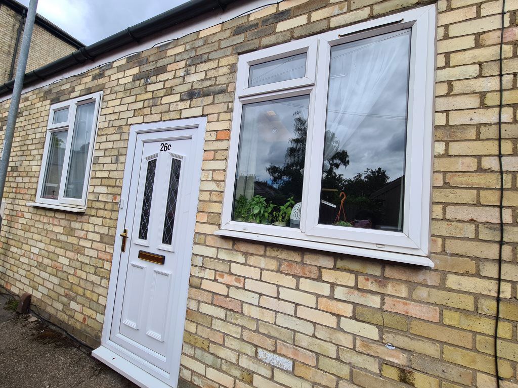 Property photo 1 of 11