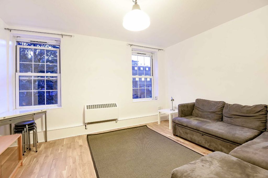 Property photo 1 of 4