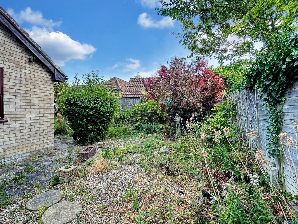 Property photo 2 of 17 2443487535402Cab5811d8484Be17600Aa1ce674