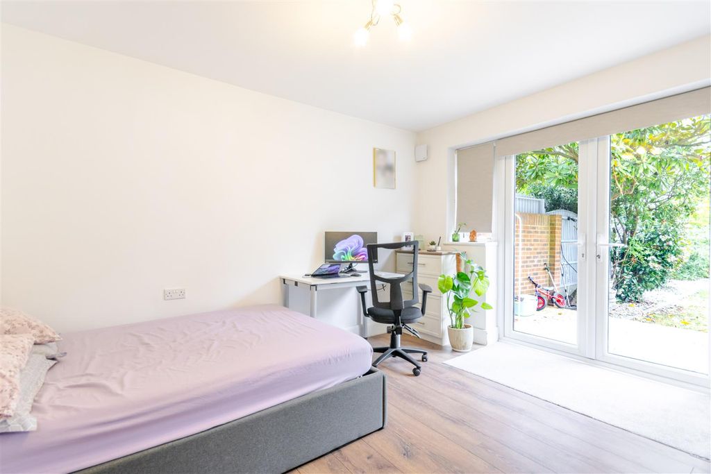 Additional image 15 of 3 bed maisonette for saleEastcote Road, Pinner HA5