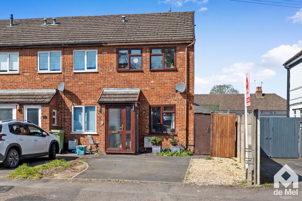 Property photo 1 of 10 Photo 10