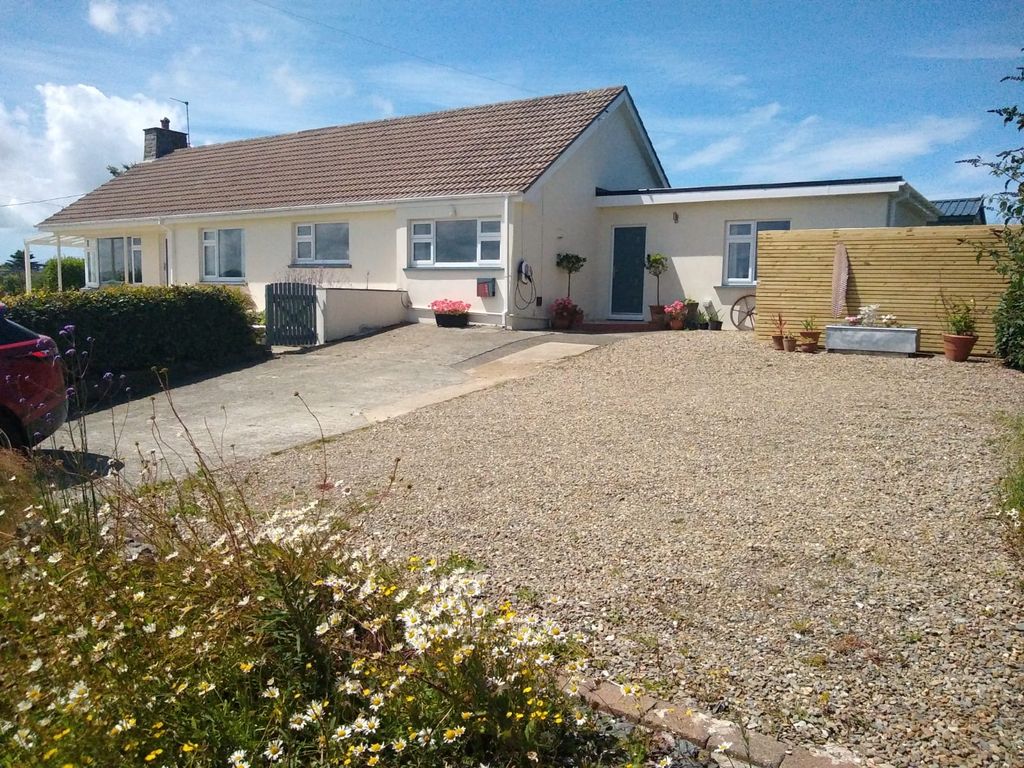 Property photo 1 of 38 Frontage