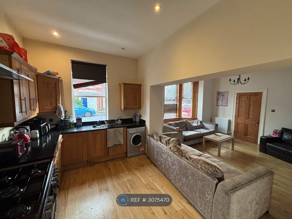 Property photo 3 of 4