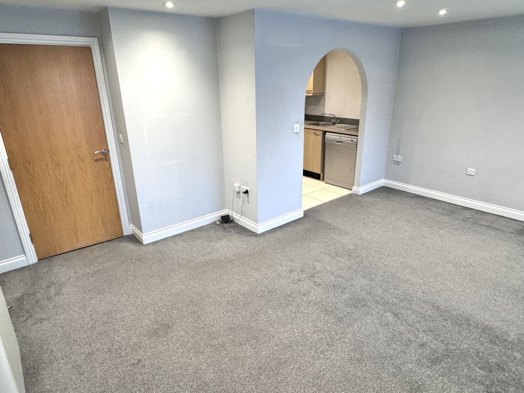 Property photo 2 of 8 Img_3413