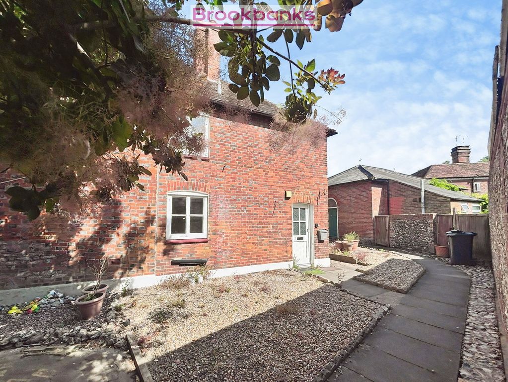 Property photo 1 of 23
