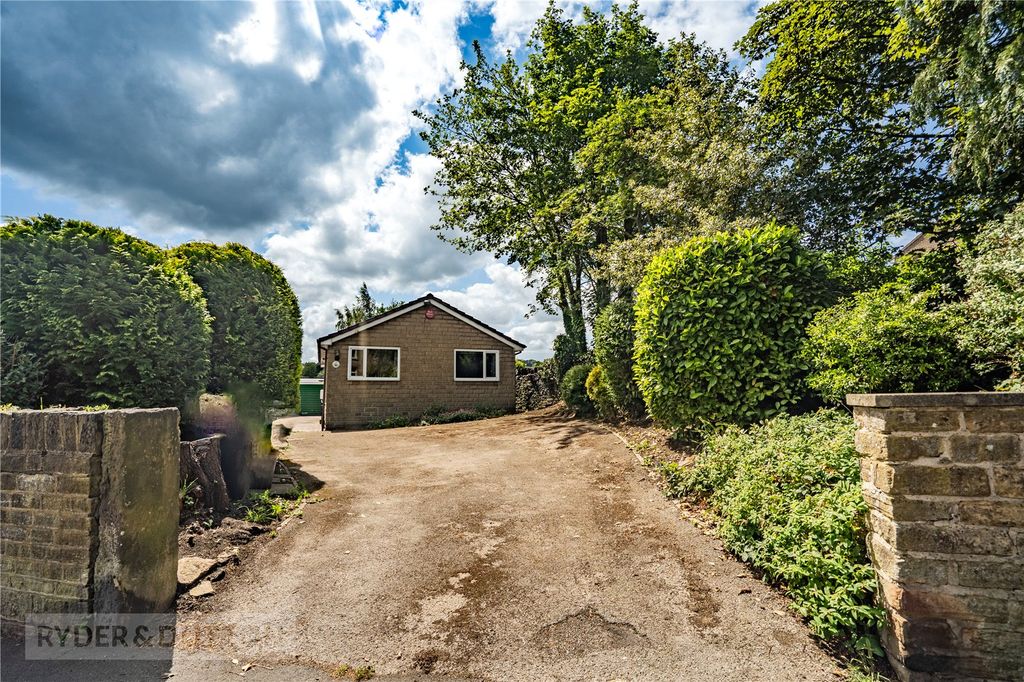 Property photo 1 of 24 Front