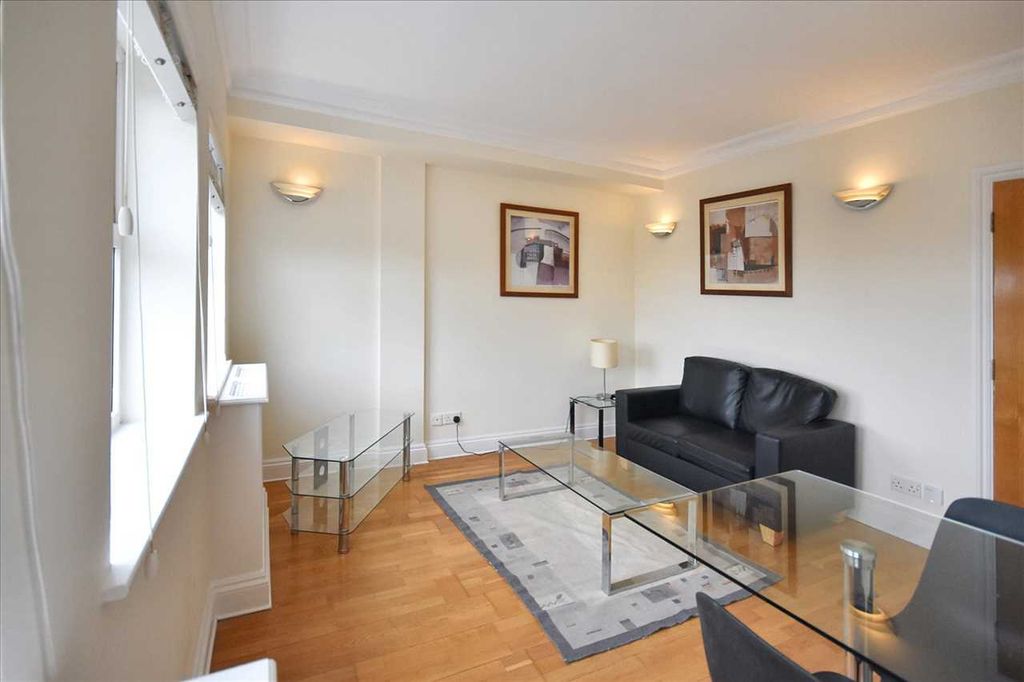 Property photo 3 of 7