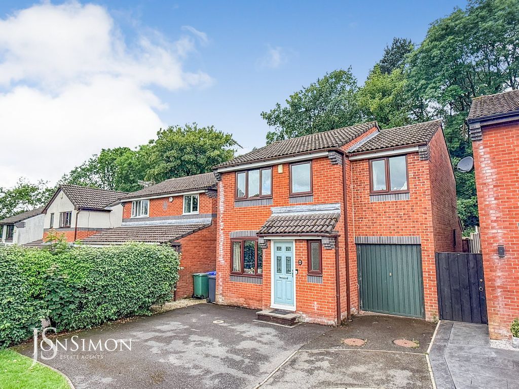Property photo 1 of 37