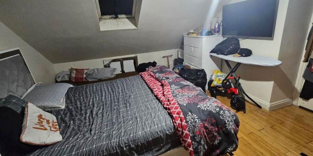 Property photo 1 of 3