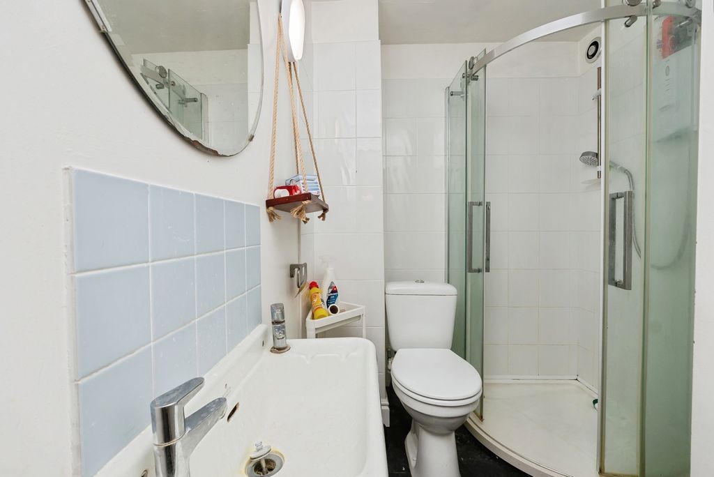 Additional image 19 of 4 bed maisonette for saleStaple Hill Road, Bristol BS16