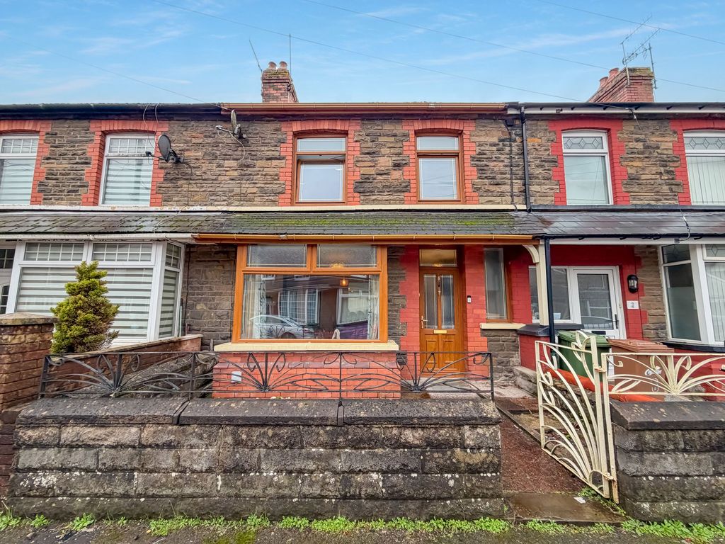 Property photo 1 of 26