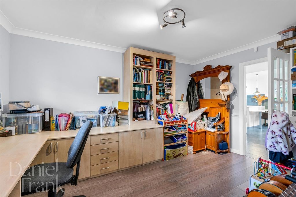 Additional image 22 of 5 bed detached house for saleTycehurst Hill, Loughton IG10