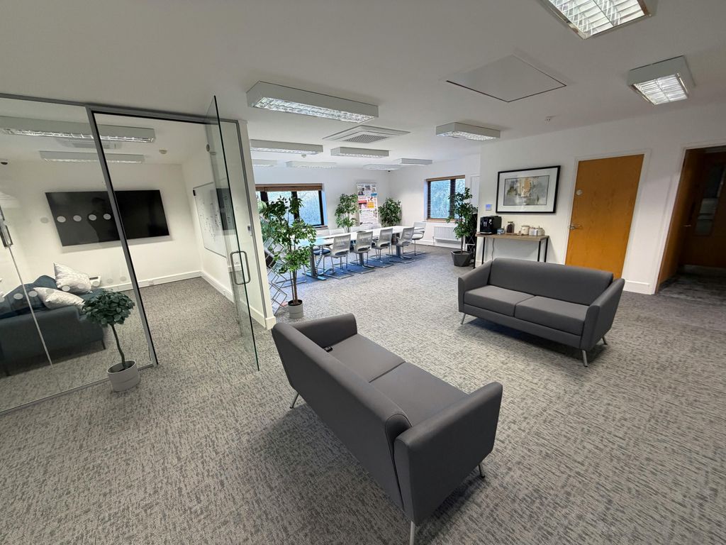 Property photo 2 of 11 Photo 19-12-2025, 09 36 49.Jpg