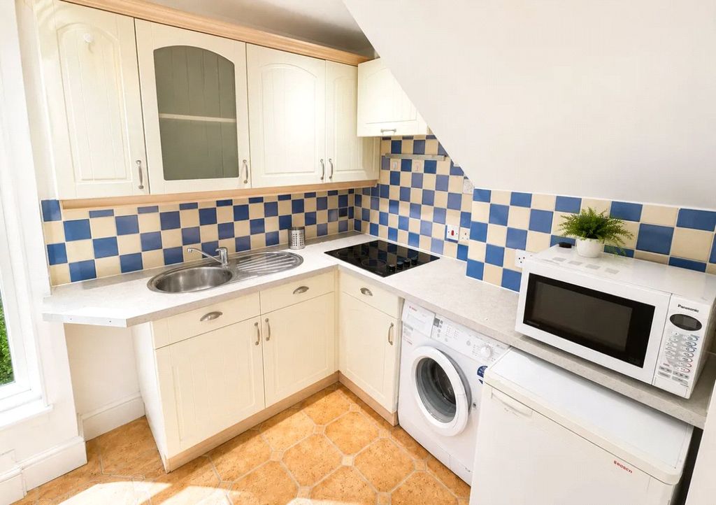 Property photo 2 of 7 Picture No. 02