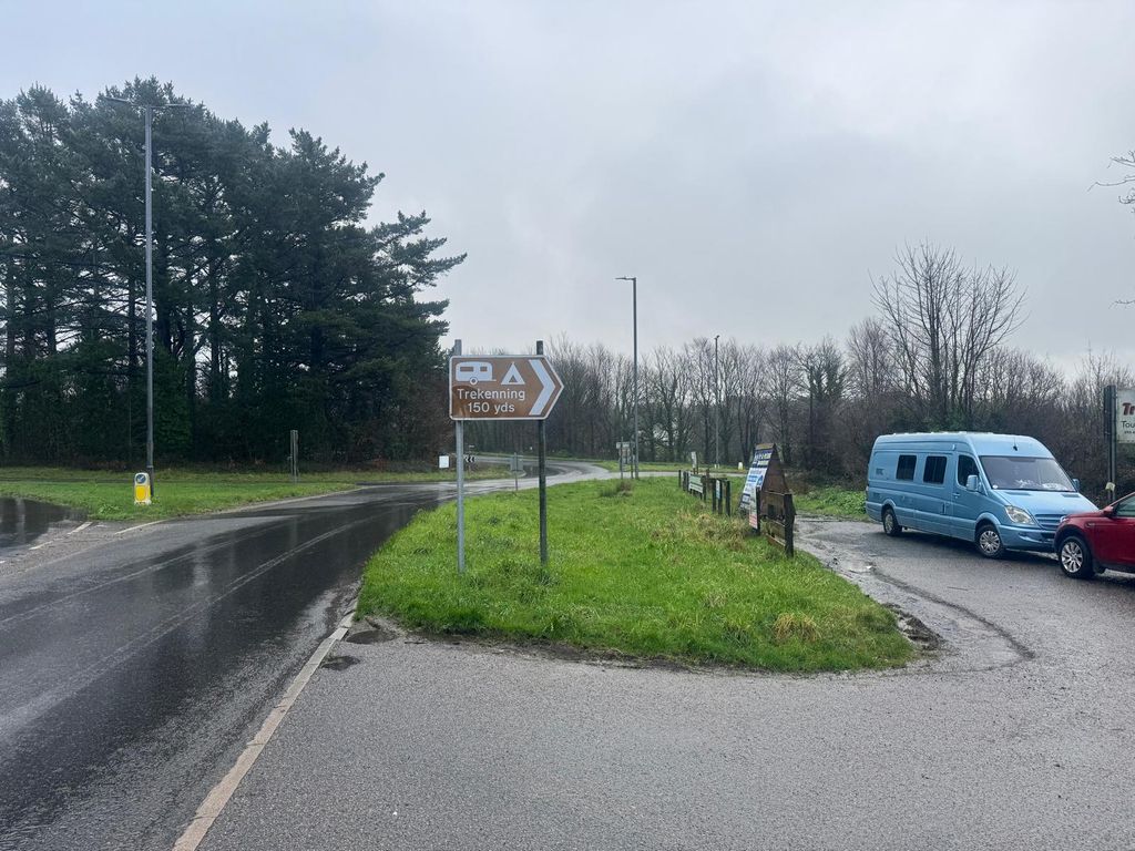 Property photo 3 of 5