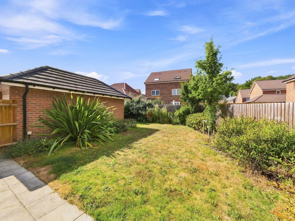 Property photo 2 of 24