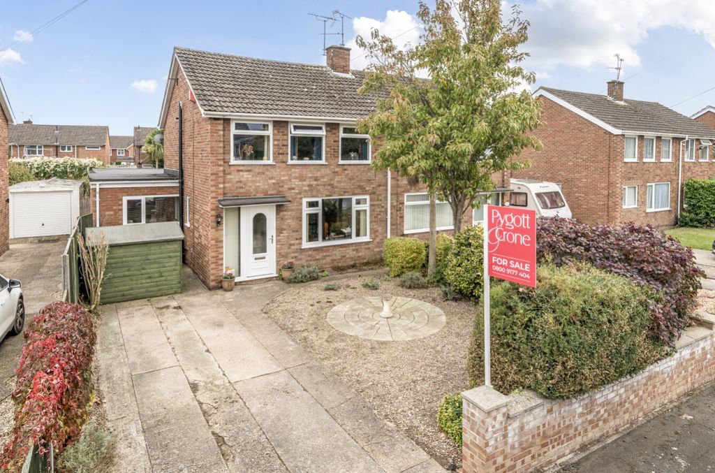 Property photo 1 of 25 1359640-2-68d6E7929Cf15