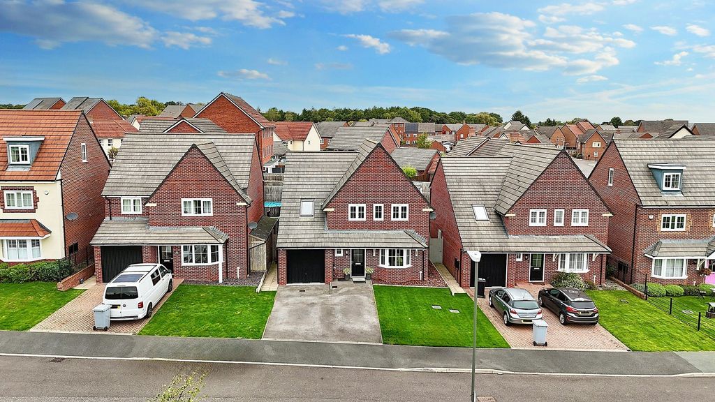 Property photo 1 of 25