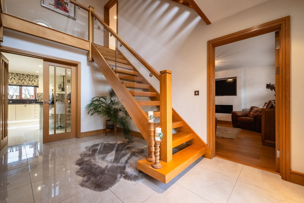 Additional image 16 of 6 bed detached house for saleAber Llwchwr, Llangennech SA14