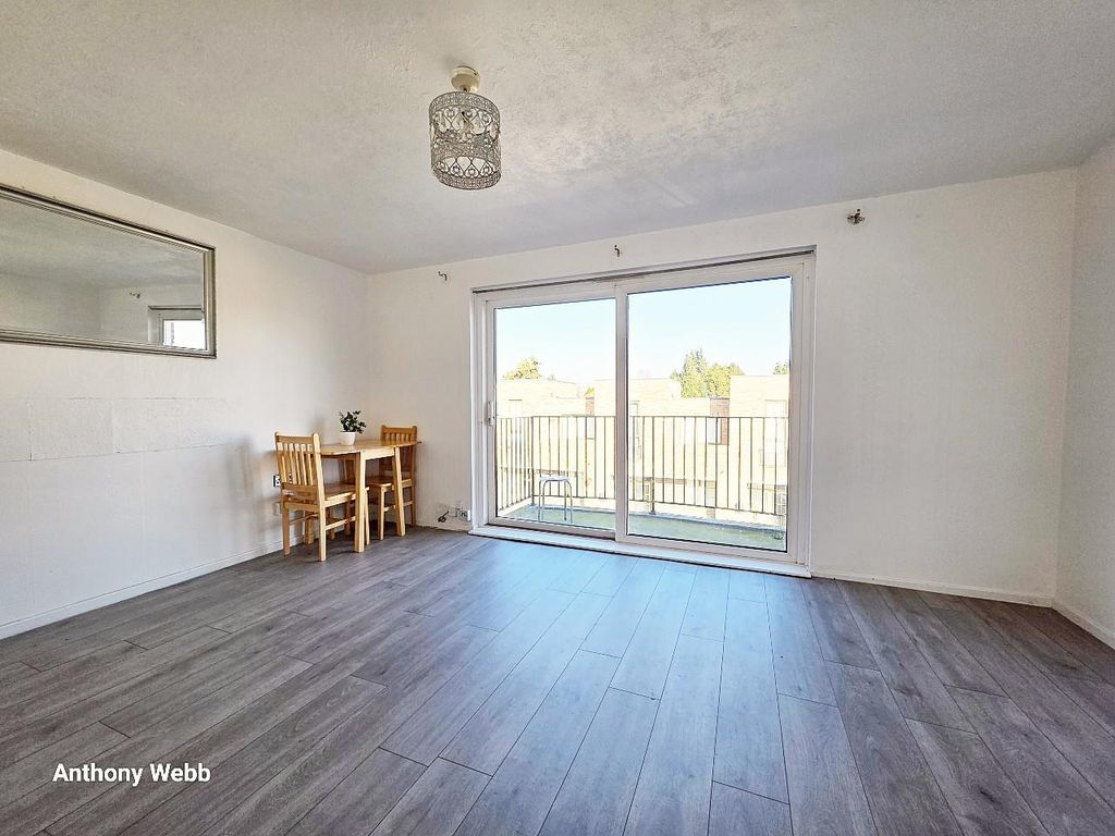 Property photo 2 of 13 Living Room