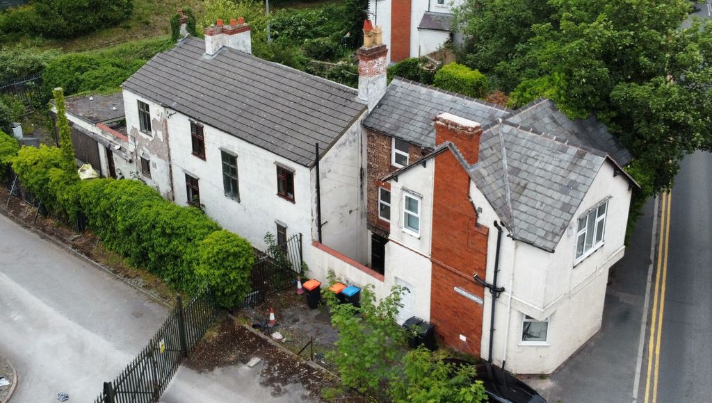 Property photo 2 of 2