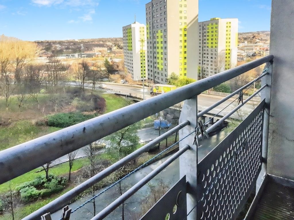 Property photo 1 of 6 Picture No. 13