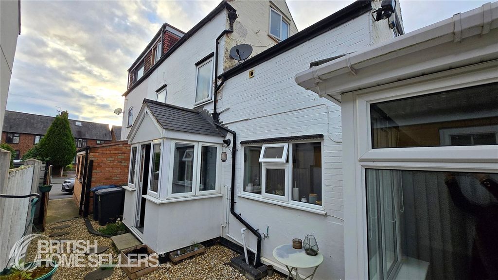 Property photo 1 of 16 Picture No. 06
