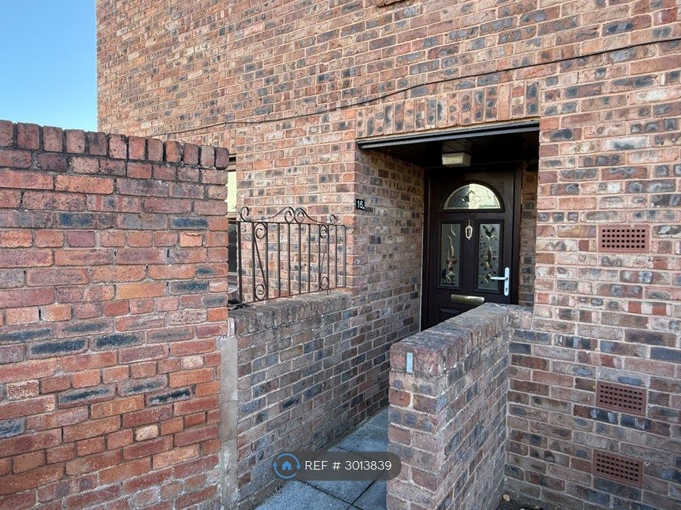 Property photo 3 of 14