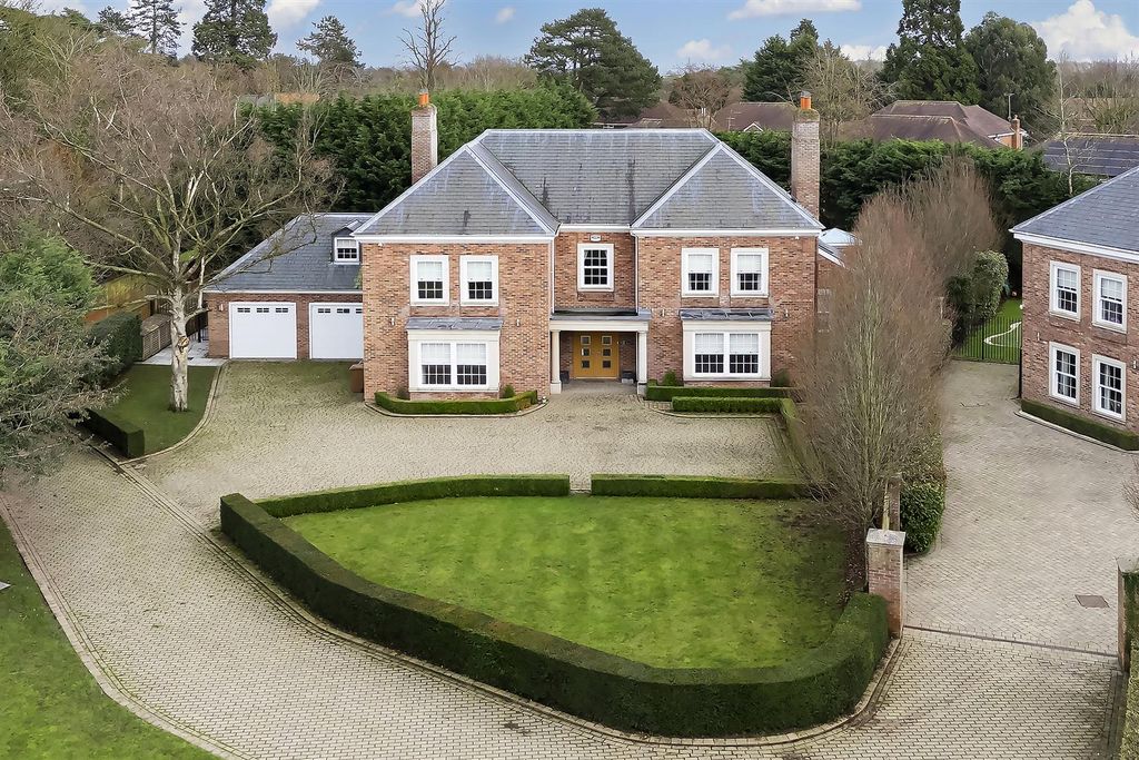 Property photo 1 of 31 002 - 3 Park Lane.Jpg