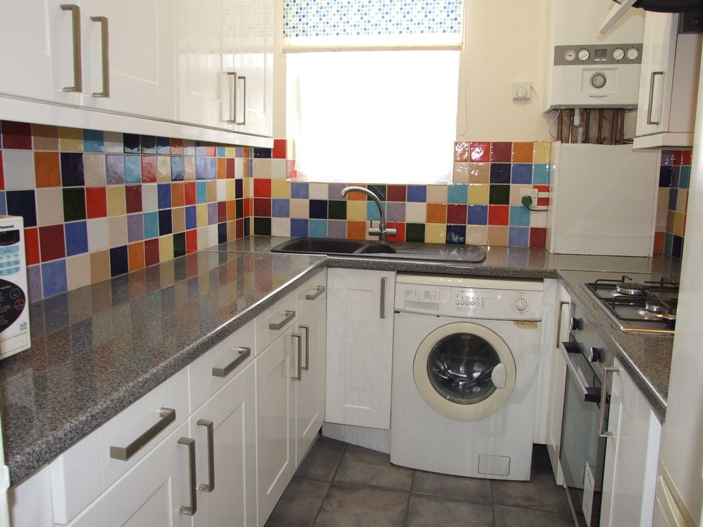 Property photo 3 of 8