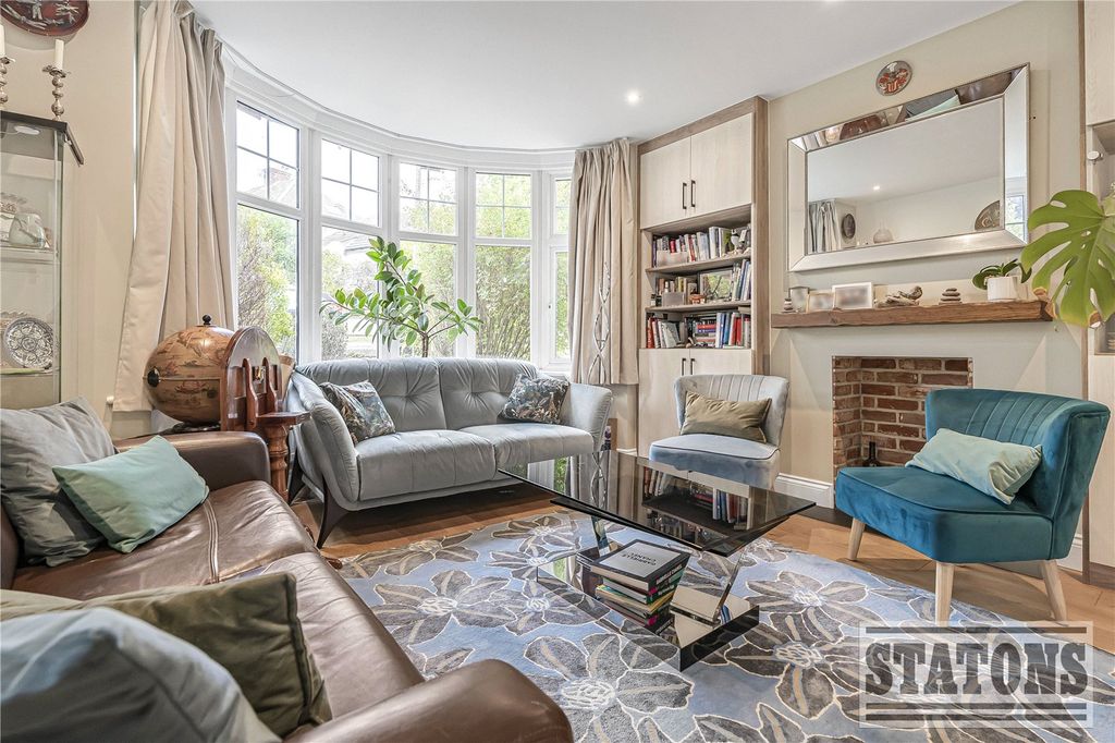 Property photo 3 of 23 Picture No. 30