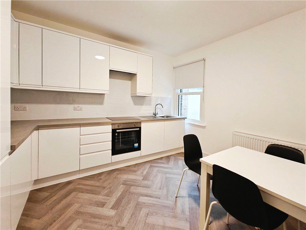 Property photo 2 of 6 Communal Kitchen