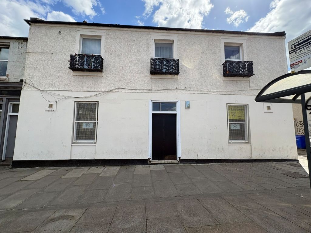 Property photo 2 of 23