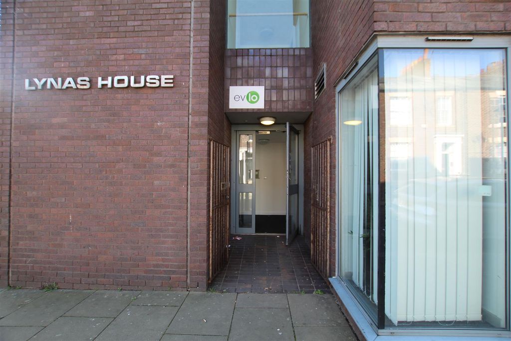 Property photo 2 of 13 Img_5598.Jpg