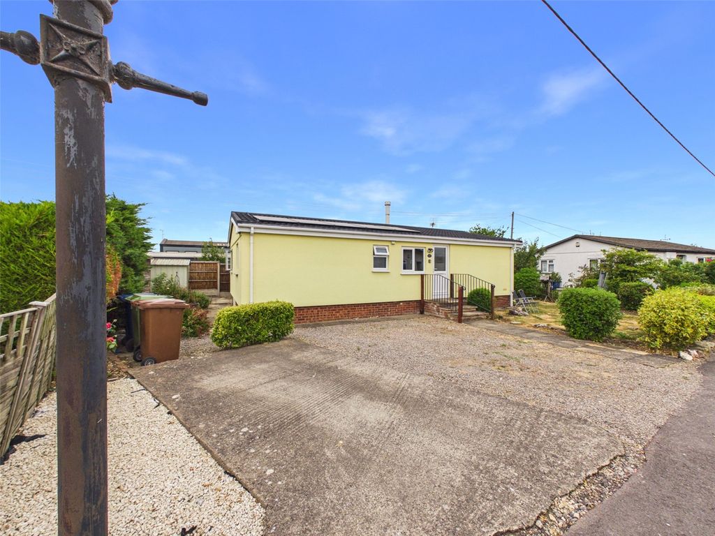Property photo 1 of 13 Picture No. 01