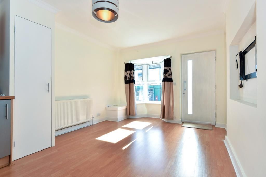 Property photo 3 of 7 Picture No. 18