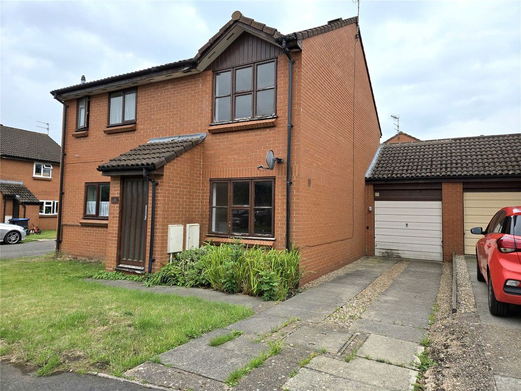 Property photo 1 of 12 Front