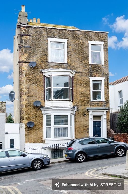 Property photo 1 of 20