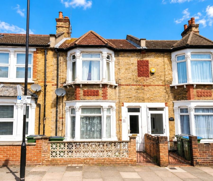 Property photo 1 of 19
