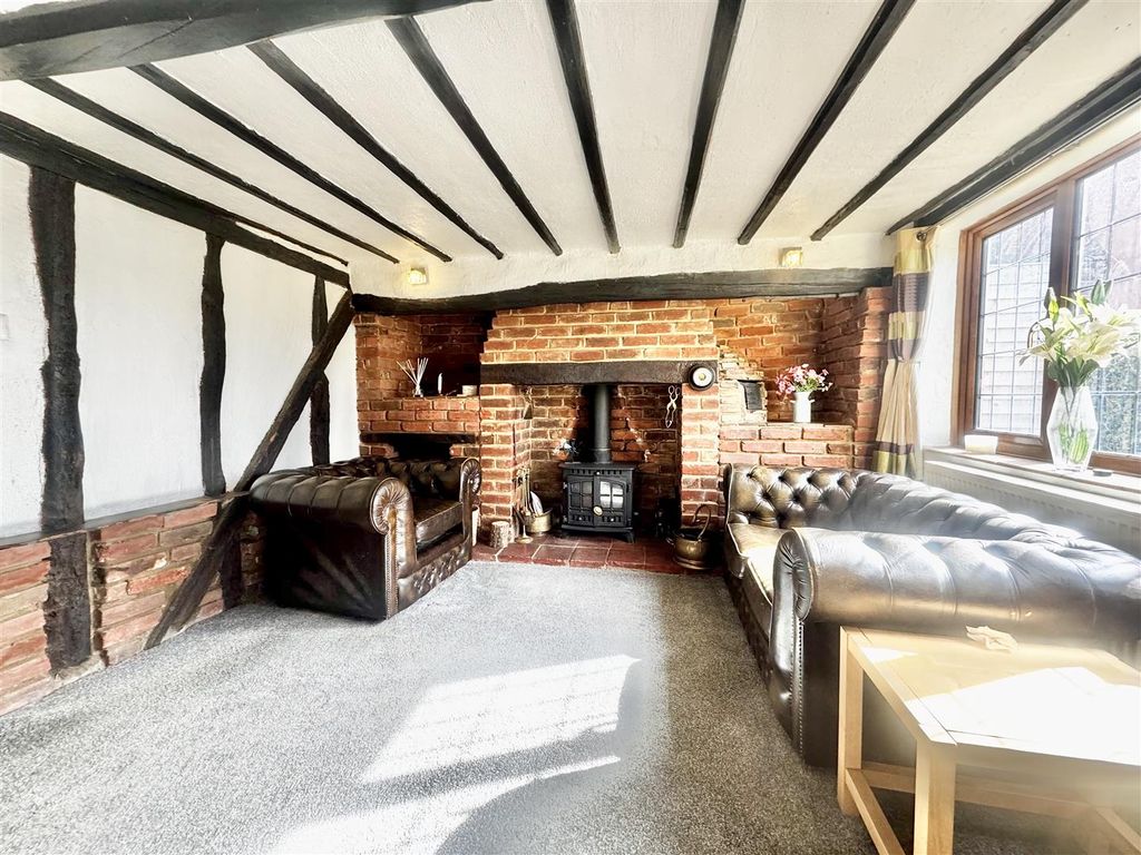 Property photo 3 of 16