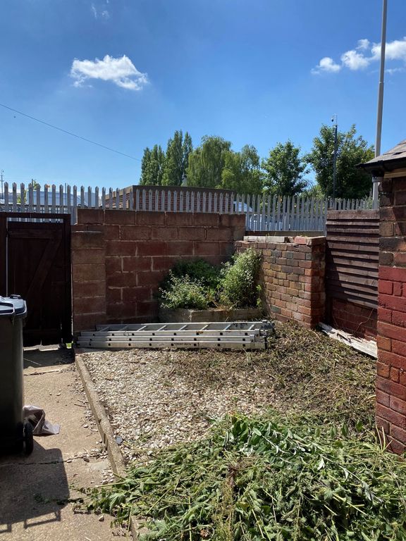 Property photo 3 of 7