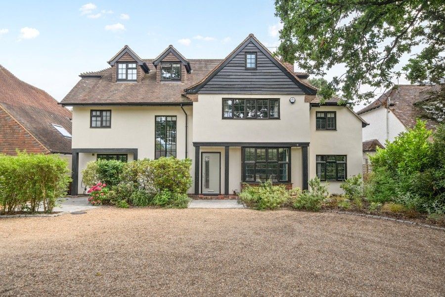 Property photo 1 of 17